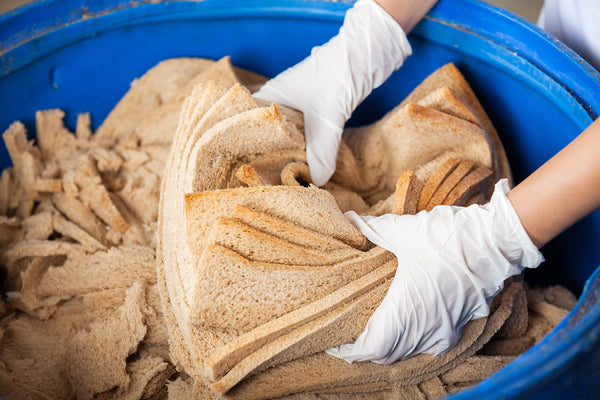 How commercial kitchen bins can reduce food waste