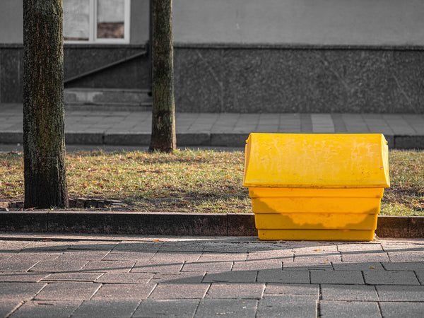 Everything you need to know about grit bins in the UK