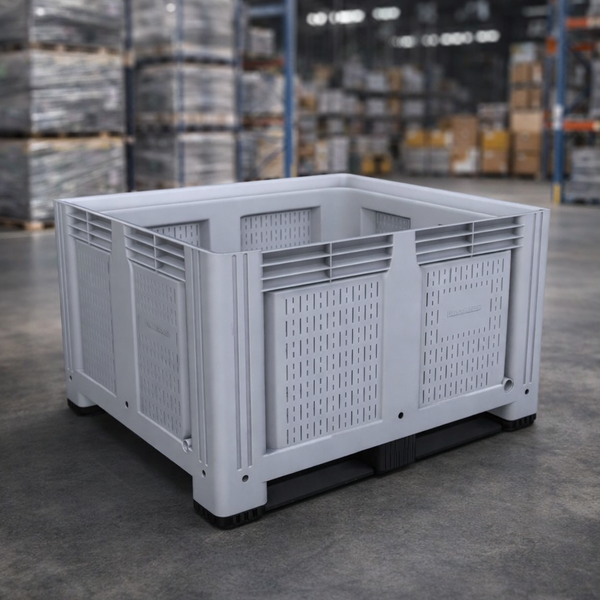 Rigid Plastic Box Pallet with Vented Sides